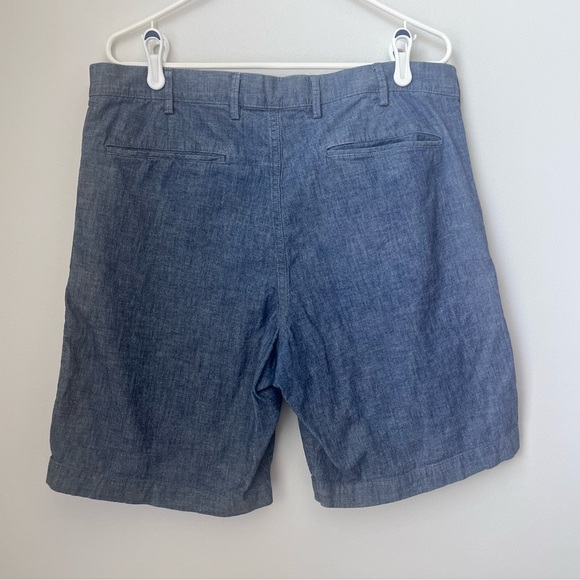 GAP Cotton Blue Essential Khaki 10" Shorts Size 36 - Picture 7 of 10